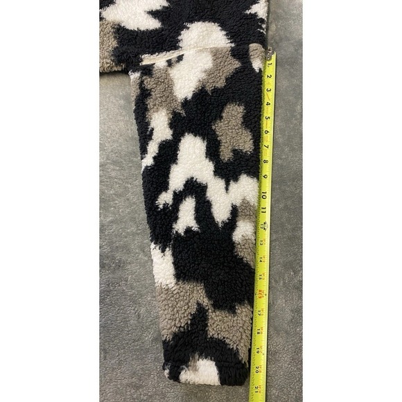 Eddie Bauer Fleece Pullover Women Size XL Black Camo Plush 1/4 Zip Soft Jacket - Picture 14 of 14